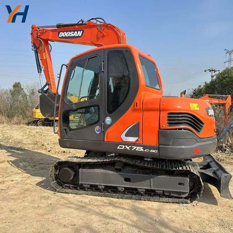 Mini Hot Sale Used Doosan 75 Compact Crawler Excavator Agricultural Solution